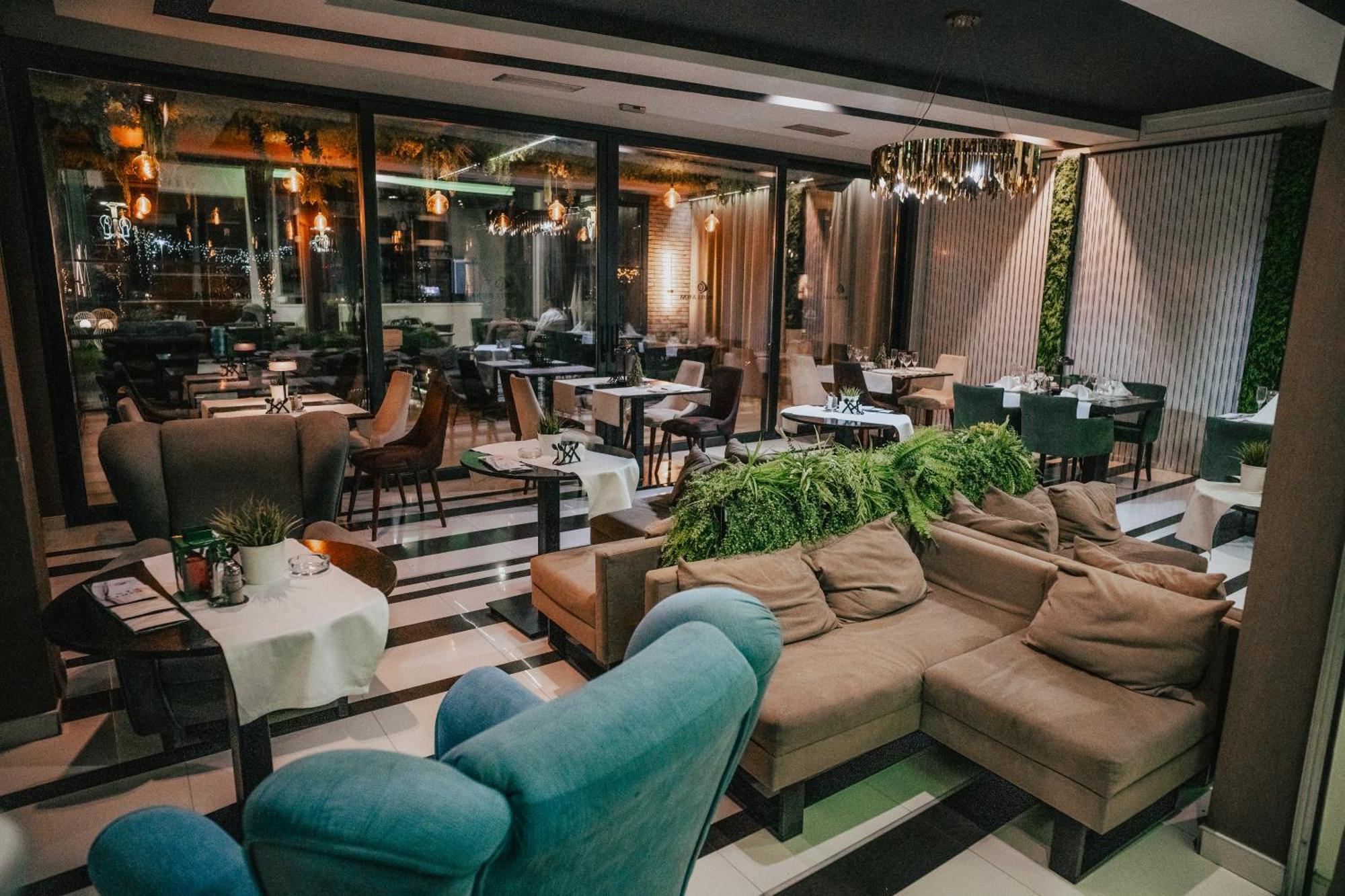 Hotel Bavka レスコヴァツ エクステリア 写真