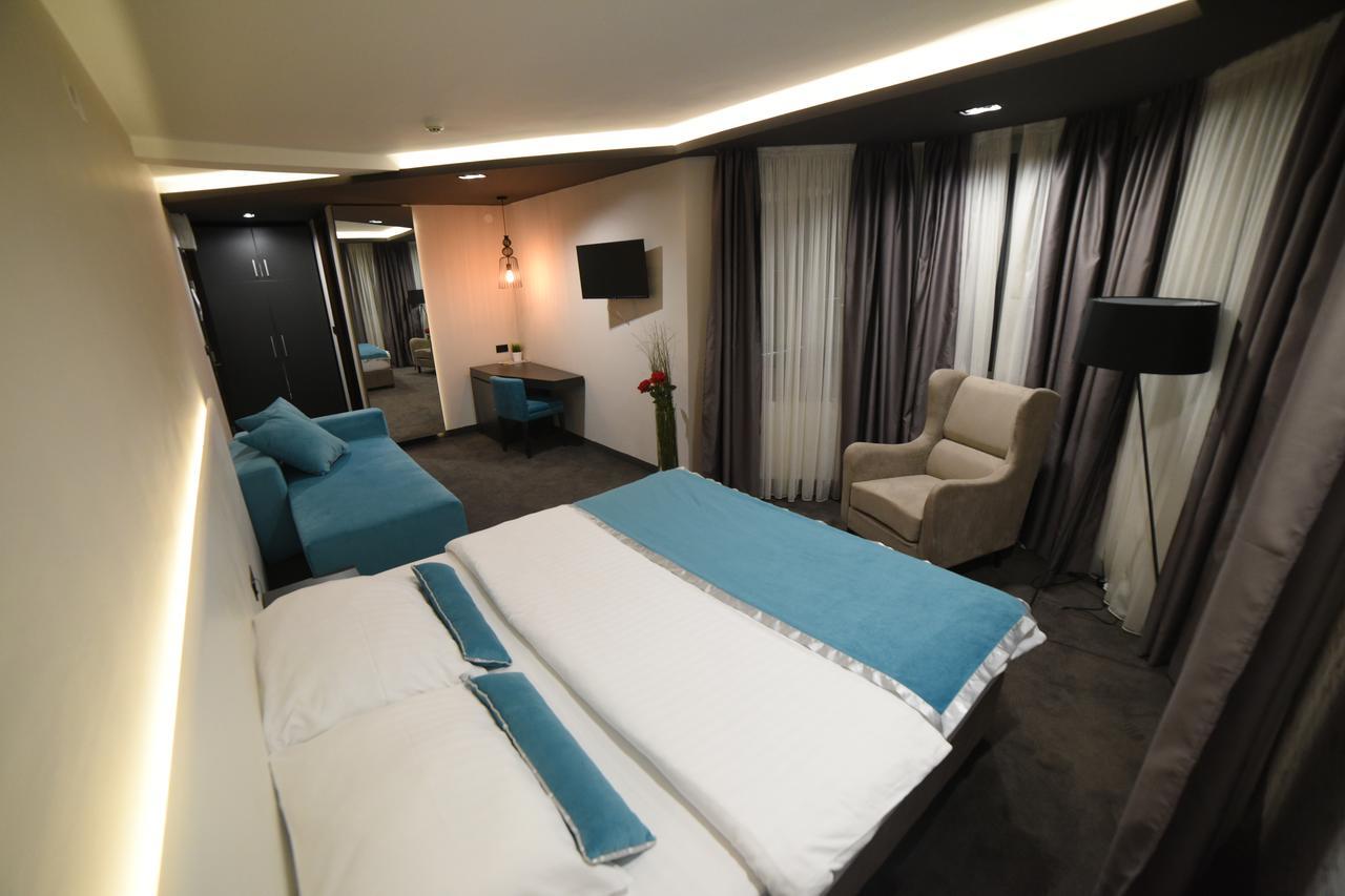 Hotel Bavka レスコヴァツ エクステリア 写真
